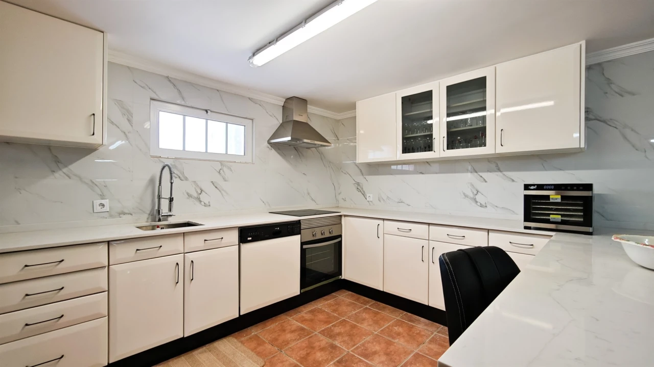 Moradia T4 para Venda em Albufeira e Olhos de Água Foto 64