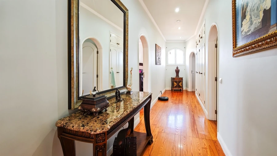 Moradia T4 para Venda em Albufeira e Olhos de Água Foto 31