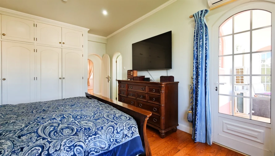 Moradia T4 para Venda em Albufeira e Olhos de Água Foto 42