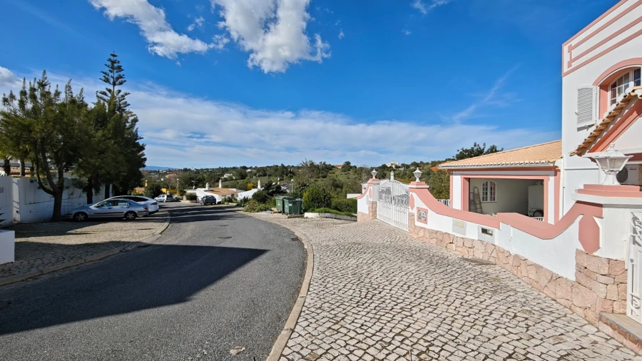 Moradia T4 para Venda em Albufeira e Olhos de Água Foto 72