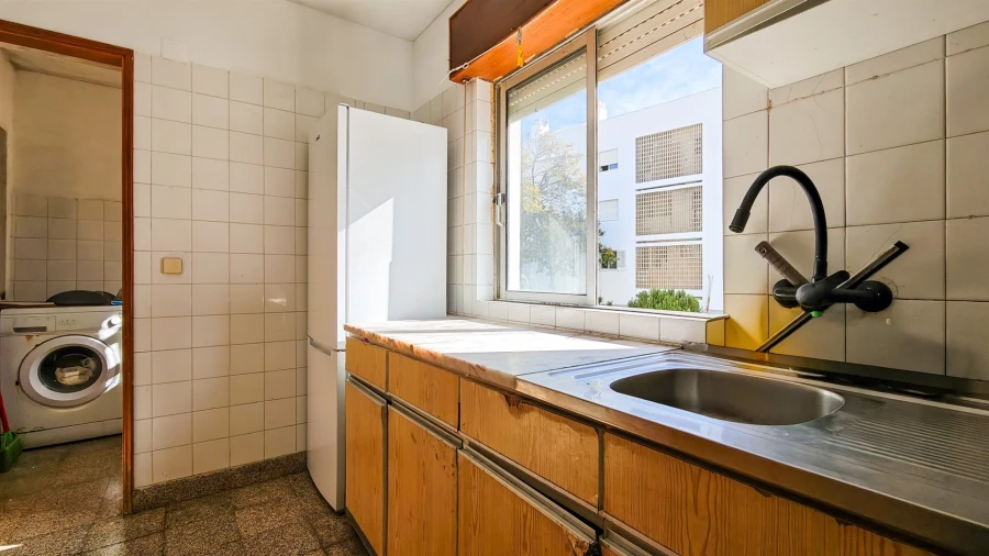 Apartamento T2 para Venda em Albufeira e Olhos de Água Foto 15