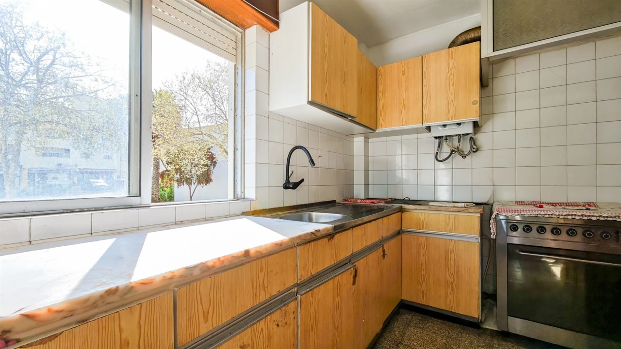 Apartamento T2 para Venda em Albufeira e Olhos de Água Foto 13