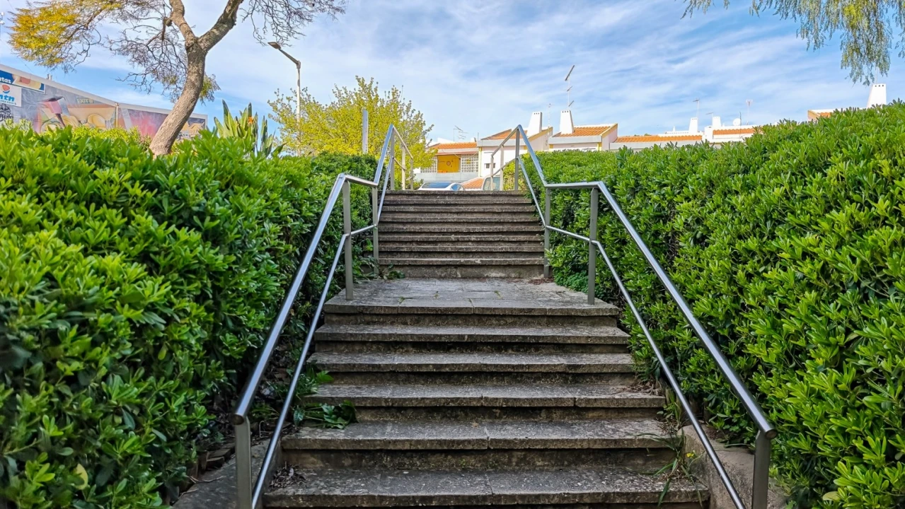 Apartamento T2 para Venda em Albufeira e Olhos de Água Foto 27