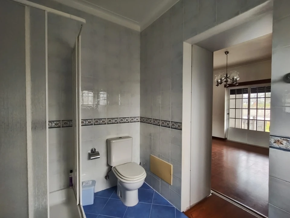 Moradia T5 para Venda em Meirinhas Foto 14