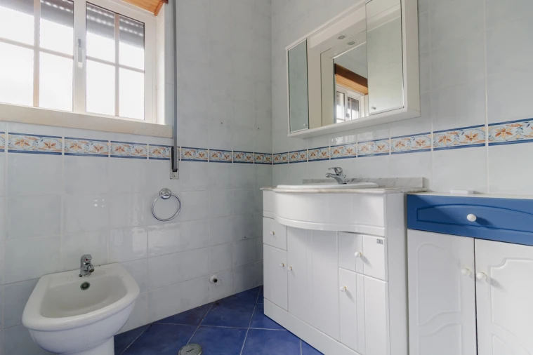 Moradia T5 para Venda em Meirinhas Foto 19