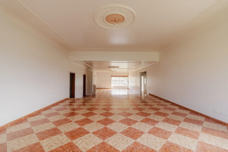 Moradia T5 para Venda em Meirinhas Foto 8