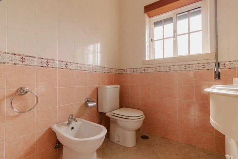 Moradia T5 para Venda em Meirinhas Foto 20