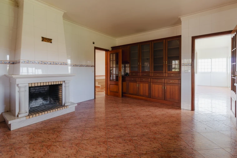 Moradia T5 para Venda em Meirinhas Foto 7