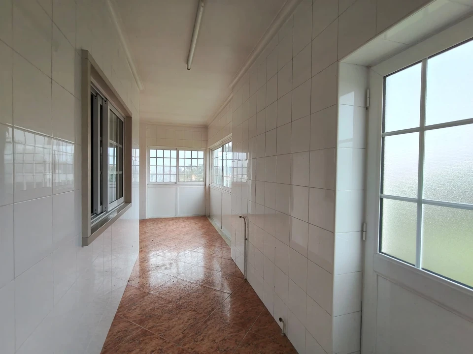 Moradia T5 para Venda em Meirinhas Foto 6