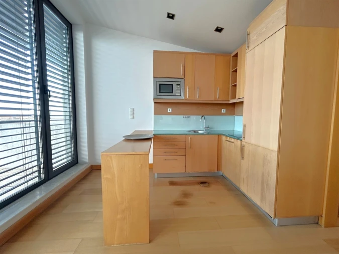 Apartamento T1 para Arrendamento em São Mamede de Infesta e Senhora da Hora Foto 9