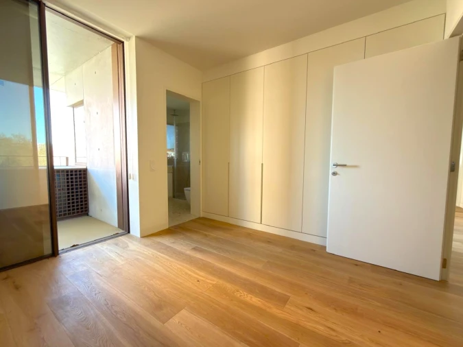 Apartamento T4 para Venda em Aldoar, Foz do Douro e Nevogilde Foto 17