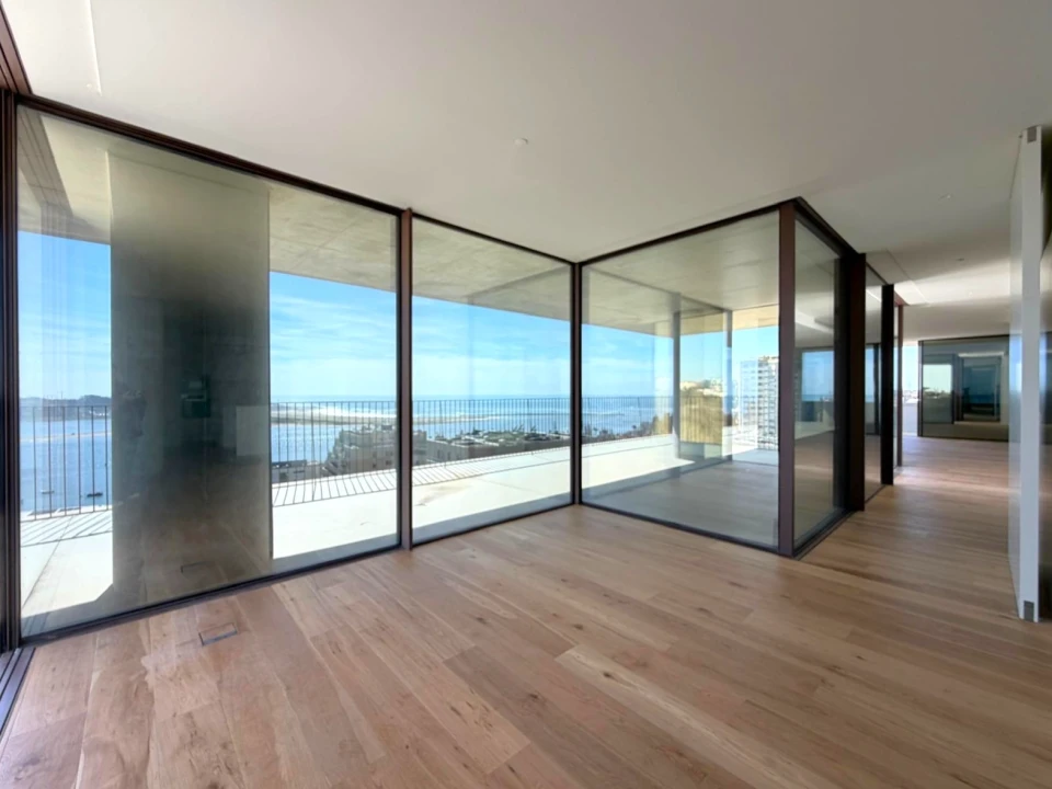 Apartamento T4 para Venda em Aldoar, Foz do Douro e Nevogilde Foto 6