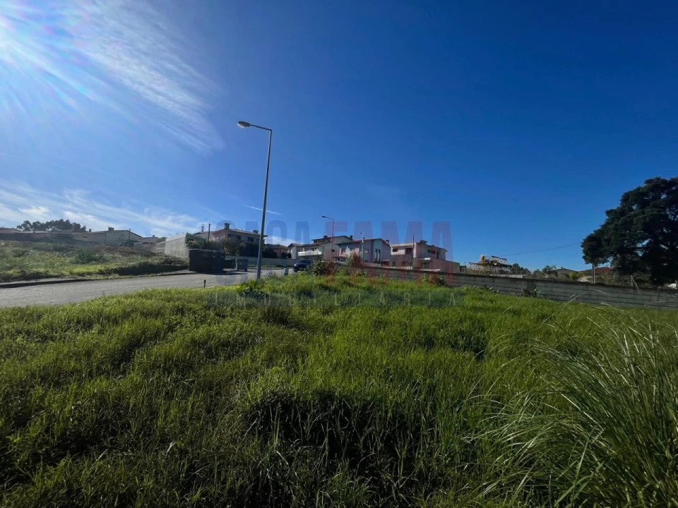 Terreno para Venda em Laundos Foto 13