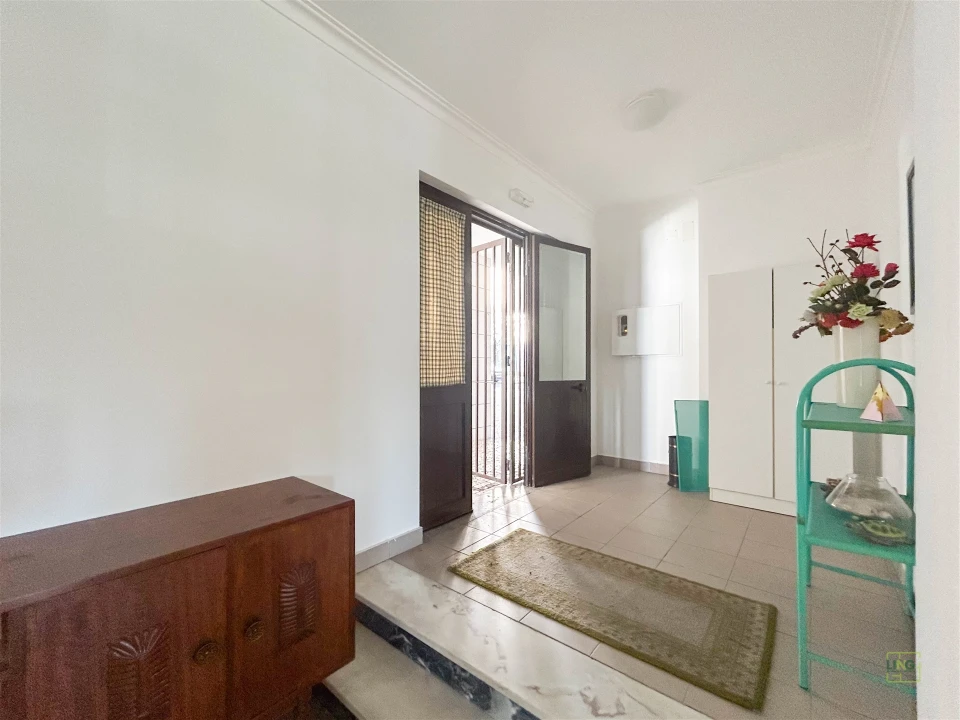 Loja para Arrendamento em Castelo Branco Foto 3