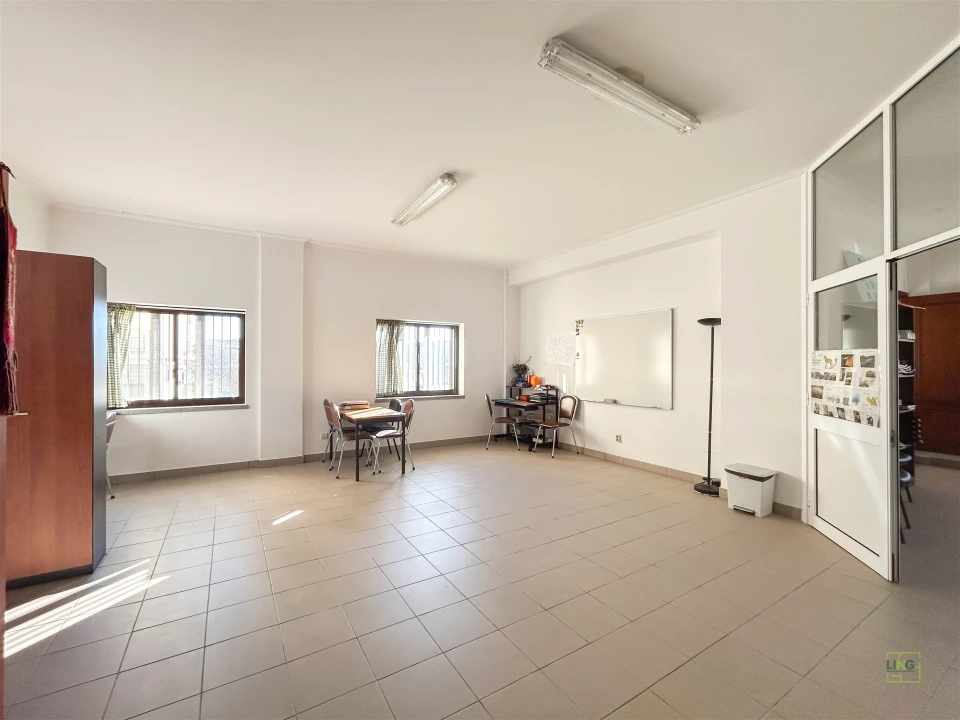 Loja para Arrendamento em Castelo Branco Foto 22