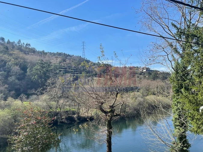 Terreno para Venda em Caniçada e Soengas
