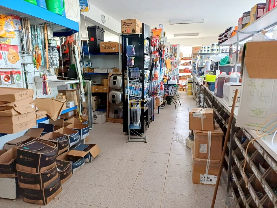 Armazém para Venda em Cadima Foto 4