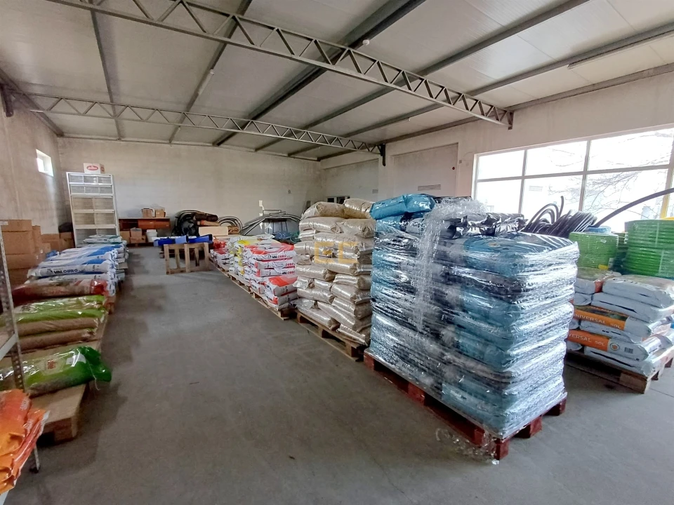 Armazém para Venda em Cadima Foto 12