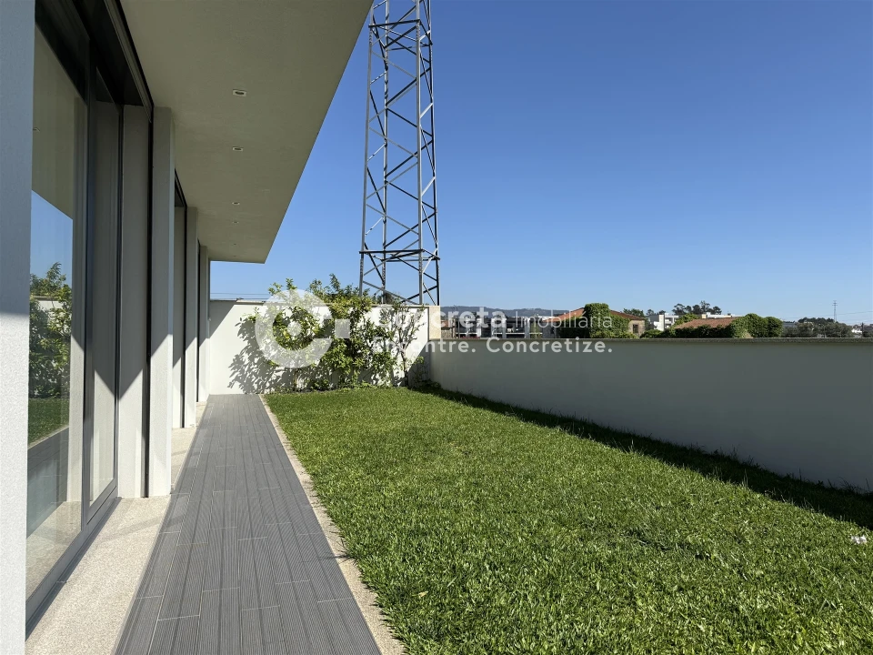 Moradia T3 para Venda em Tamel (São Verissimo) Foto 23