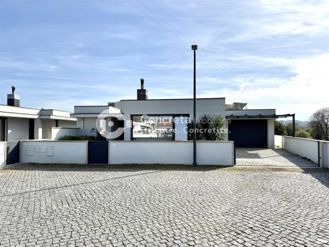 Moradia T3 para Venda em Tamel (São Verissimo) Foto 34