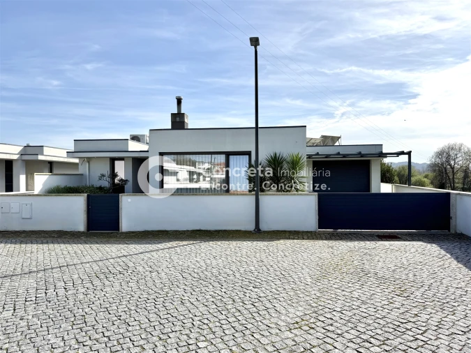 Moradia T3 para Venda em Tamel (São Verissimo)