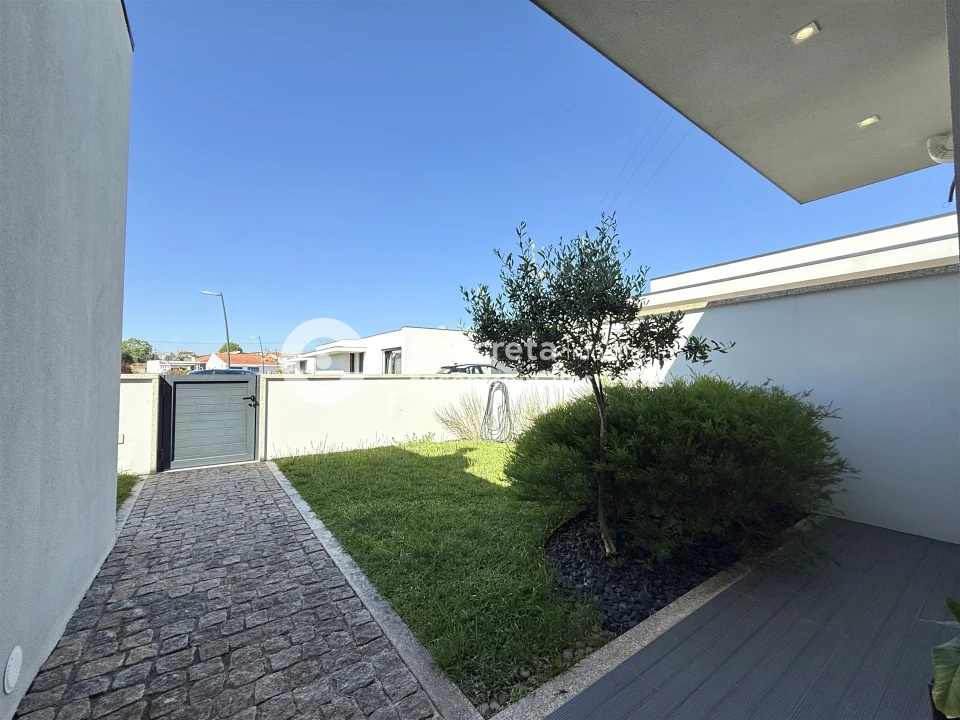 Moradia T3 para Venda em Tamel (São Verissimo) Foto 29