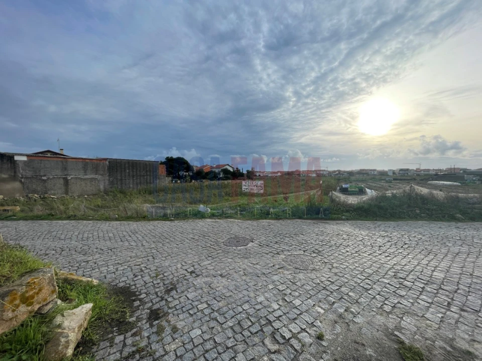Terreno para Venda em Aver-O-Mar, Amorim e Terroso Foto 6