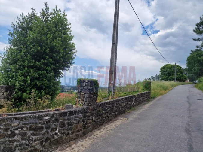 Terreno para Venda em Gamil e Midões Foto 2