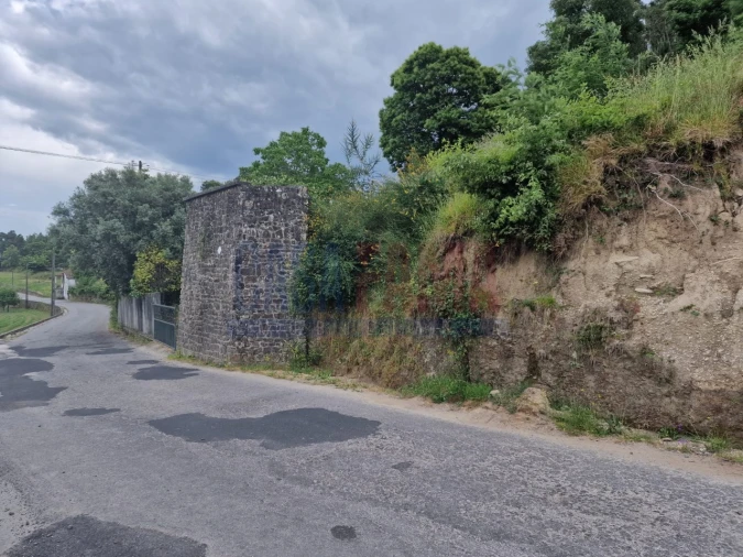 Terreno para Venda em Gamil e Midões Foto 5