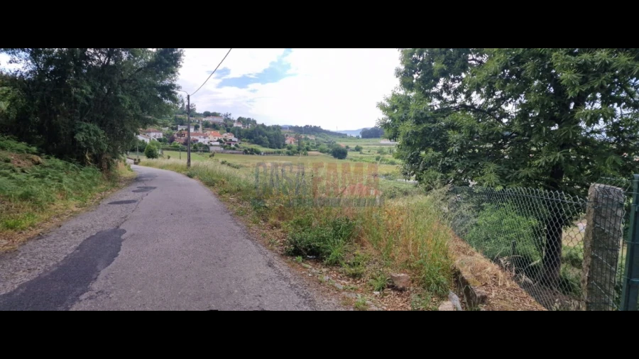 Terreno para Venda em Gamil e Midões