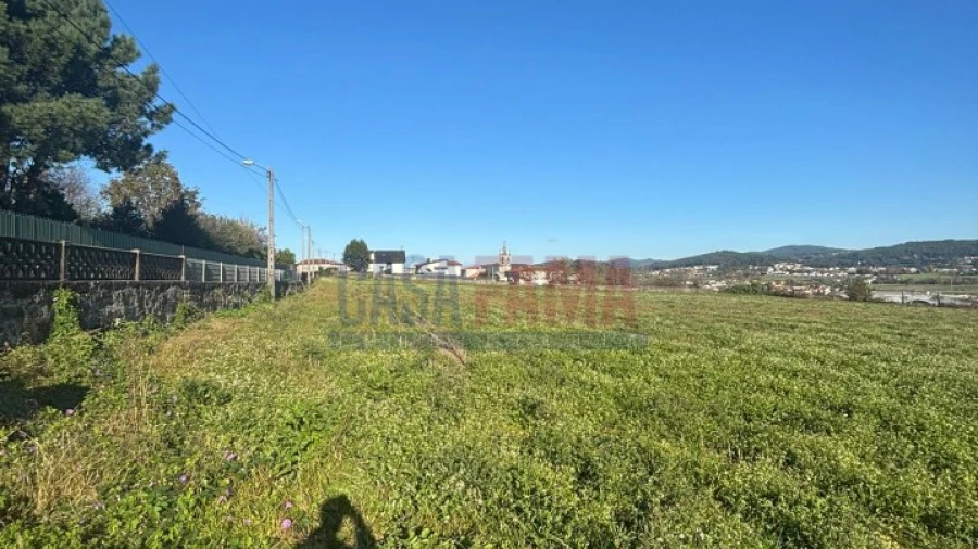 Terreno para Venda em Viatodos, Grimancelos, Minhotães, Monte Fralães