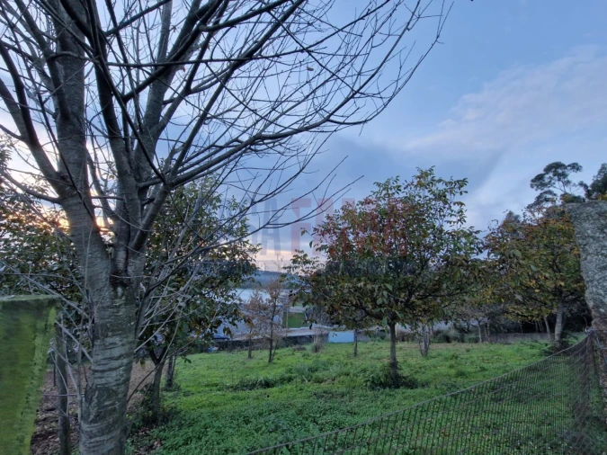 Terreno para Venda em Vila Nova de Famalicão e Calendário Foto 4