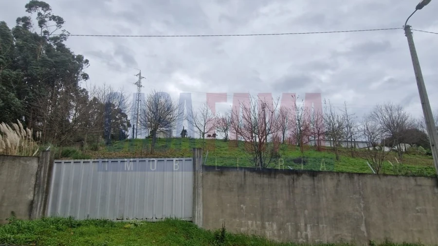 Terreno para Venda em Vila Nova de Famalicão e Calendário