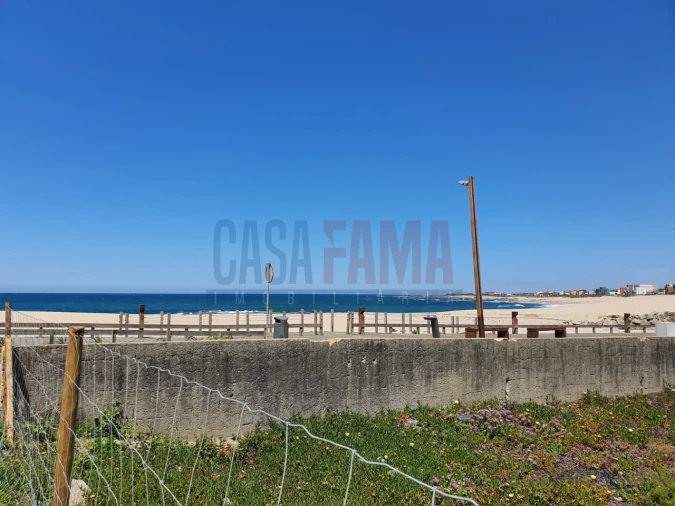 Terreno para Venda em Aver-O-Mar, Amorim e Terroso Foto 2