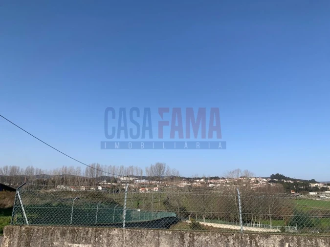 Terreno para Venda em Bougado (São Martinho e Santiago) Foto 2