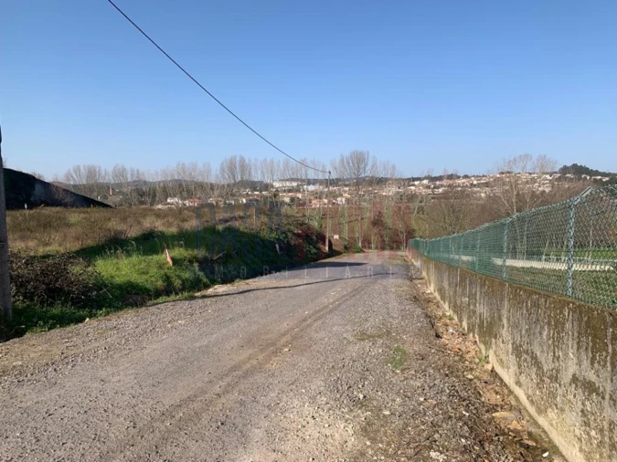 Terreno para Venda em Bougado (São Martinho e Santiago) Foto 4
