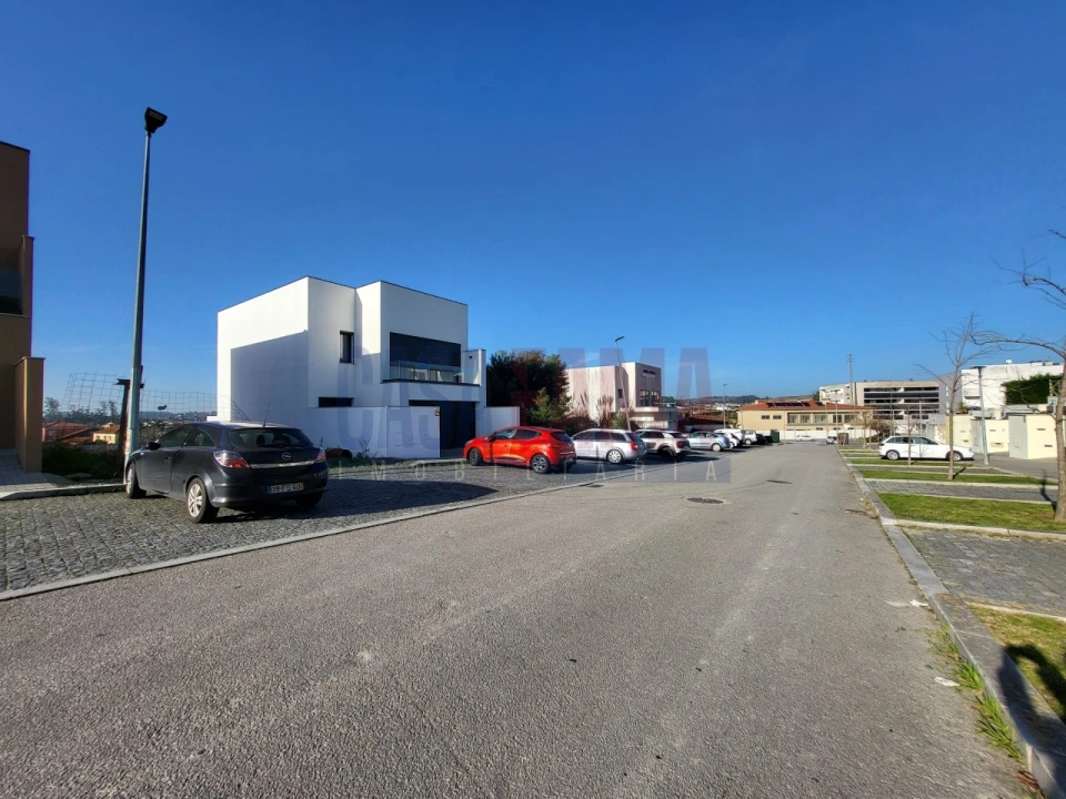 Terreno para Venda em Rio Mau e Arcos Foto 14