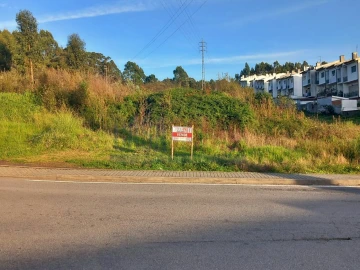 Terreno para Venda em Lousado