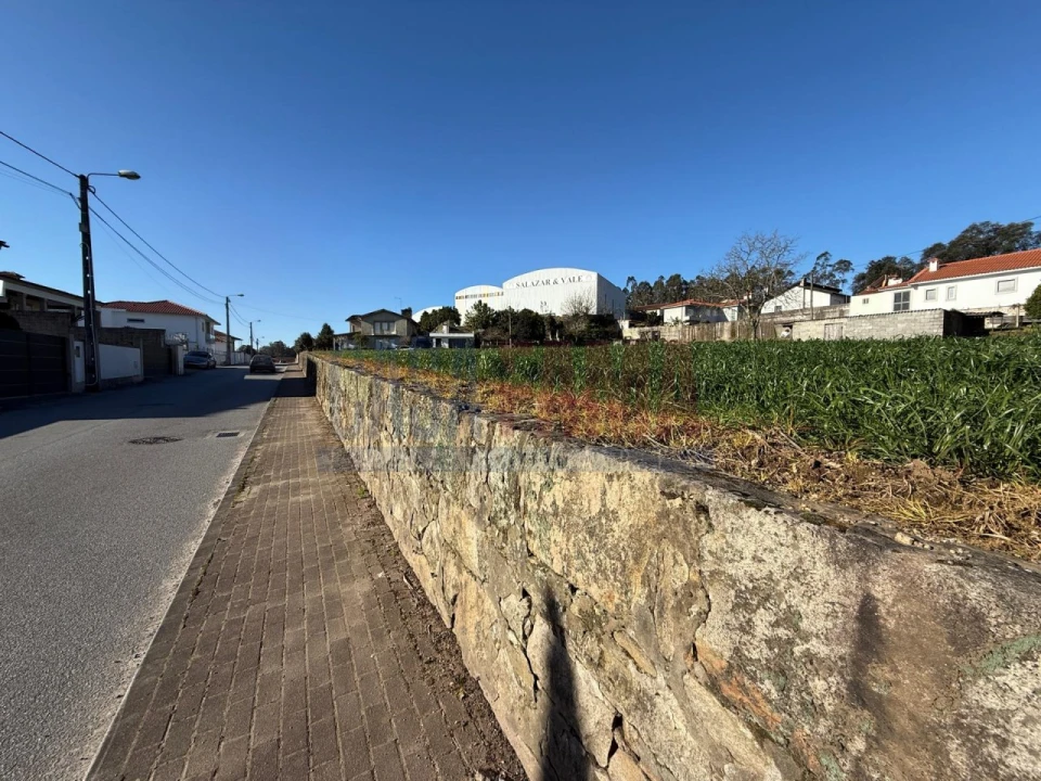 Terreno para Venda em Viatodos, Grimancelos, Minhotães, Monte Fralães Foto 5