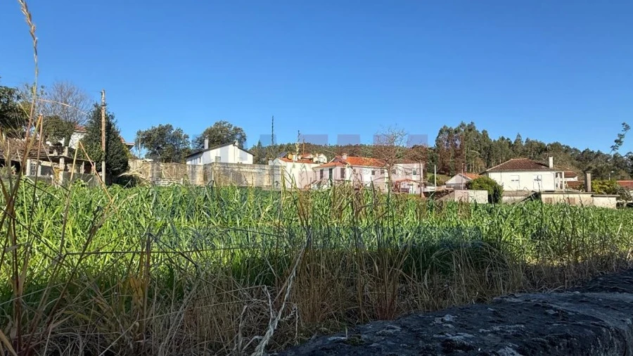 Terreno para Venda em Viatodos, Grimancelos, Minhotães, Monte Fralães