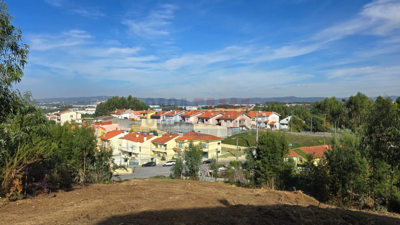 Terreno para Venda em Pedroso e Seixezelo Foto 4