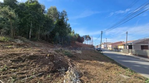 Terreno para Venda em Pedroso e Seixezelo