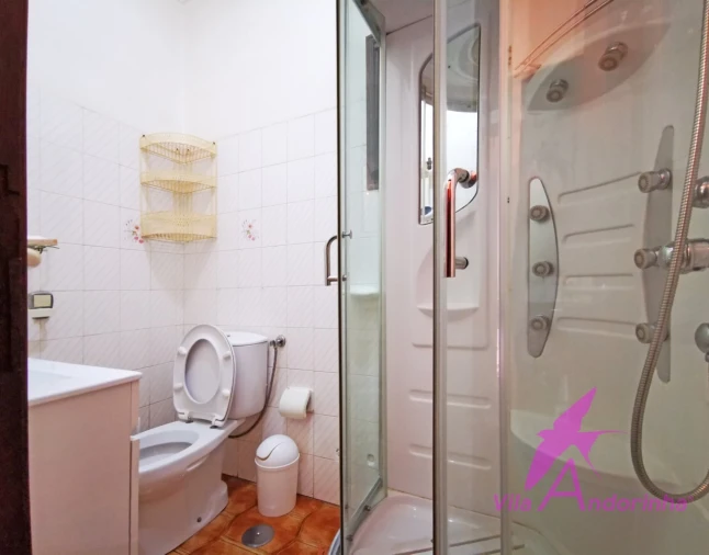 Moradia T4 para Venda em Darque Foto 14