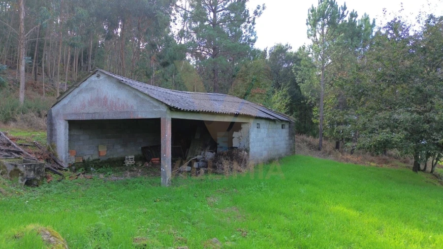 Terreno para Venda em Cabração e Moreira do Lima