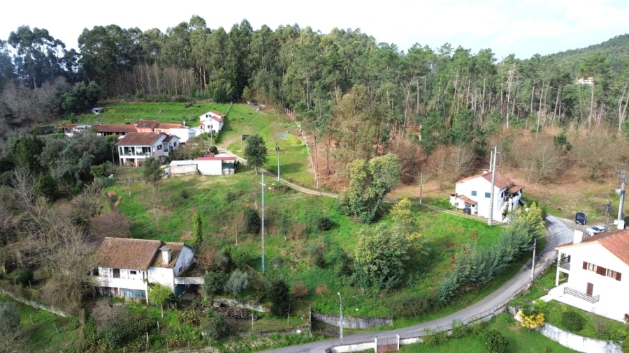 Terreno para Venda em Refoios do Lima