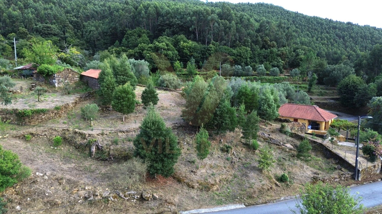 Terreno para Venda em Cabração e Moreira do Lima Foto 6
