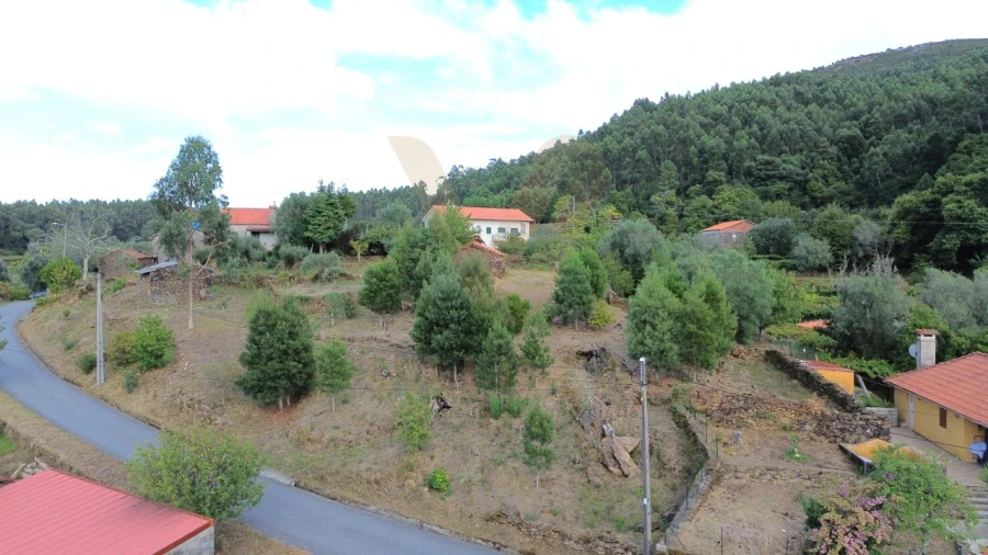 Terreno para Venda em Cabração e Moreira do Lima Foto 5