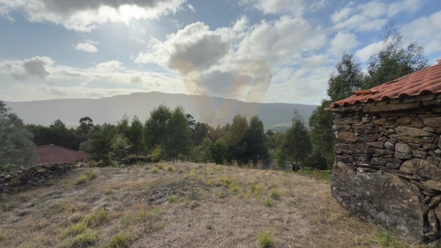 Terreno para Venda em Cabração e Moreira do Lima