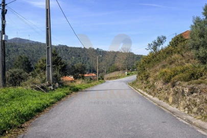 Terreno para Venda em Outeiro