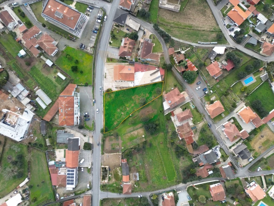 Terreno para Venda em Correlhã Foto 8